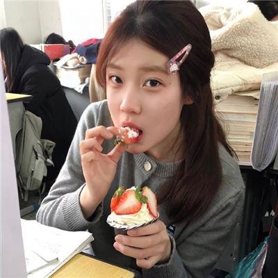看见缘分的少女 海报
