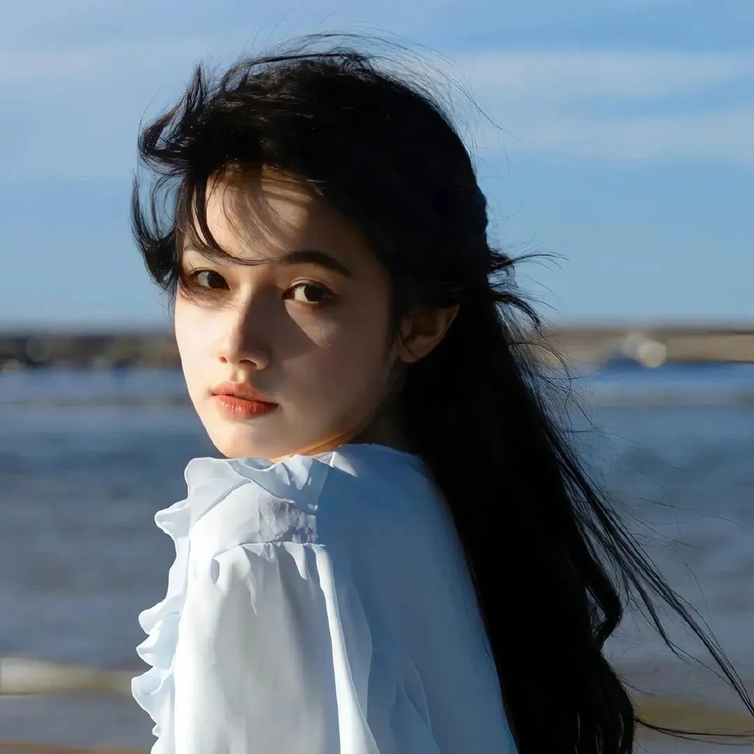 黑暗物质三部曲 第一季 海报